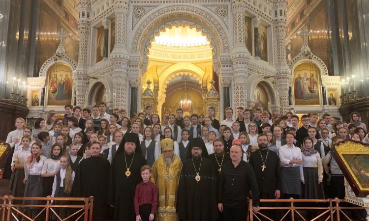 Делегация Златоустовской епархии во главе с правящим архиереем приняла участие в Общецерковном съезде по социальному служению
